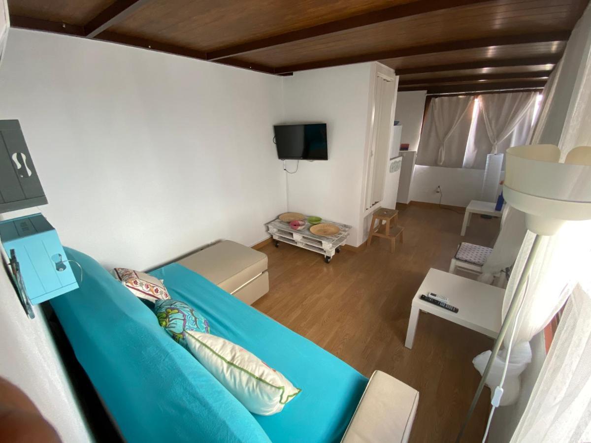Casa Centrica Con Wifi Gratis Villa อัลมูเญการ์ ภายนอก รูปภาพ